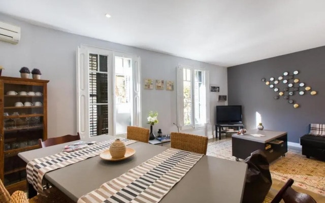 Barcelona 54 Apartment Rentals