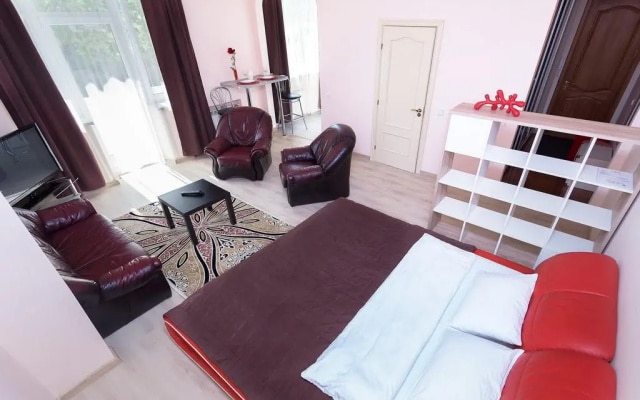 Roomer (Румер) на проспекте Независимости 60