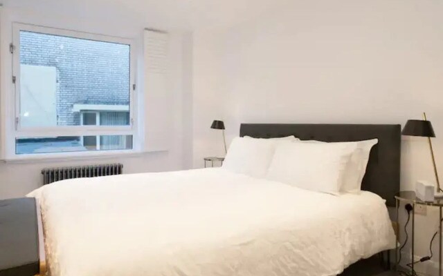 Shoreditch - Immaculate 2 Bedrooms Flat For 6