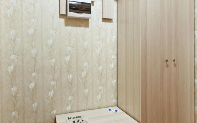Red 13 Hostel