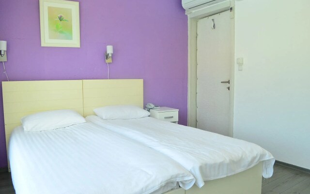 Violet Park Hotel