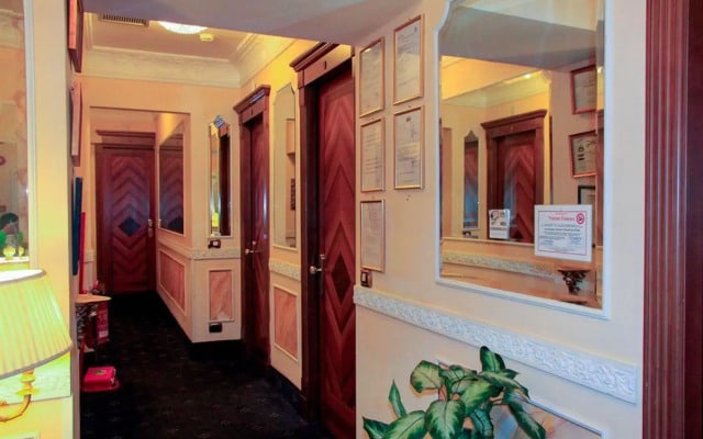 Hotel Les Chambres D'Or