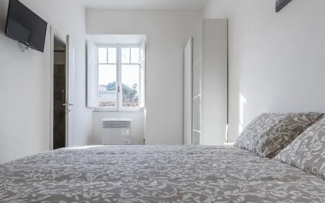 Colosseo & Colle Oppio Cozy Apartment