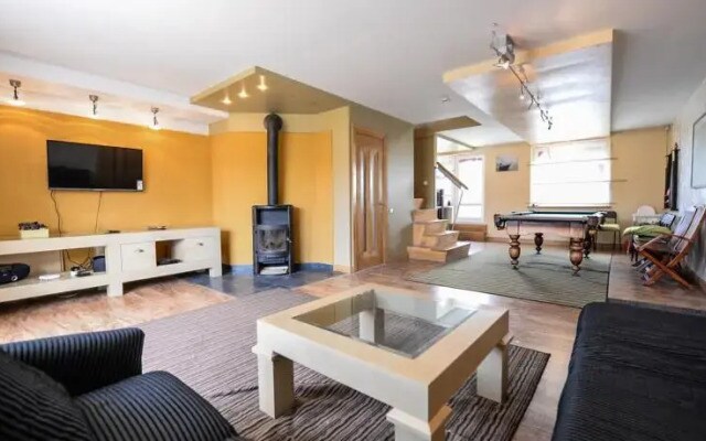 Nida Taikos Gatve Apartment