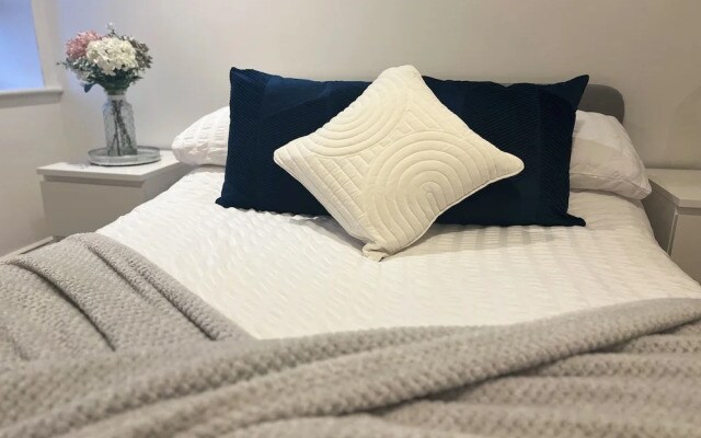 HU1 Hull City Centre Modern Apartment H9