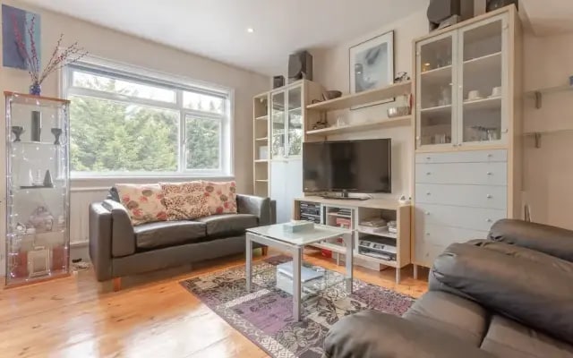 Spacious 2 Bedroom Flat in Acton