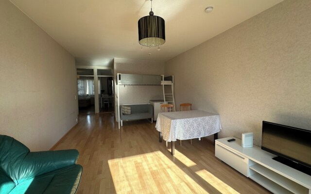 Spacious 2 Bedroom 75 sqm Kannelmäki