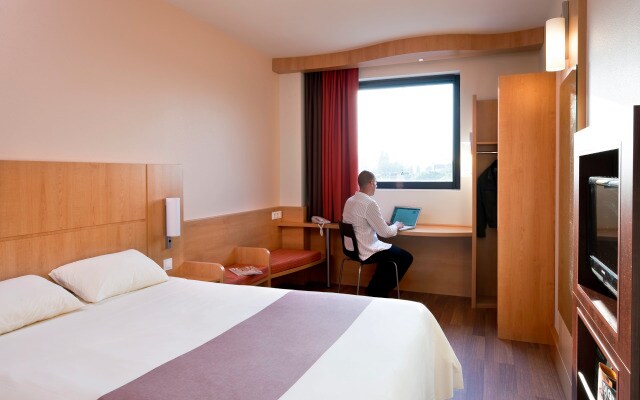 ibis Barcelona Ripollet