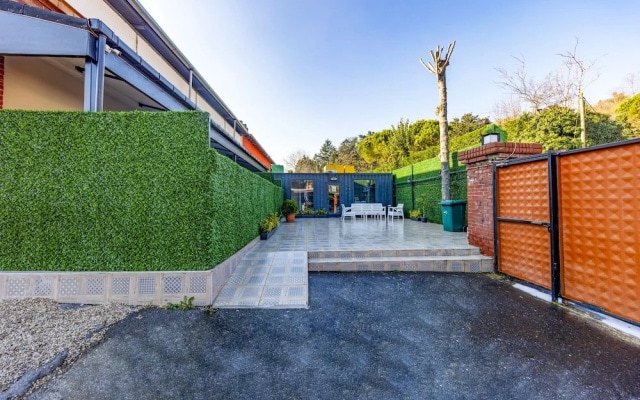 Апарт-отель Mia Mia Suites