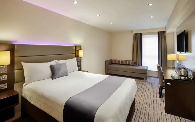 Fortune Hotel Huddersfield M62 JCT24, Sure Collection by Best Western