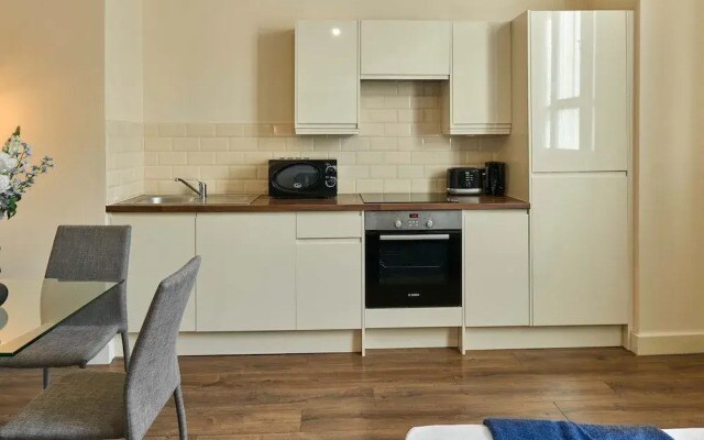 Host Stay Three Graces Getaway