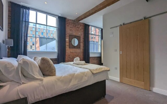 The Sunshade Suite Grade 2 Ancoats