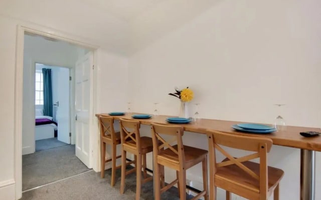 Mayfair Green Park Apartments