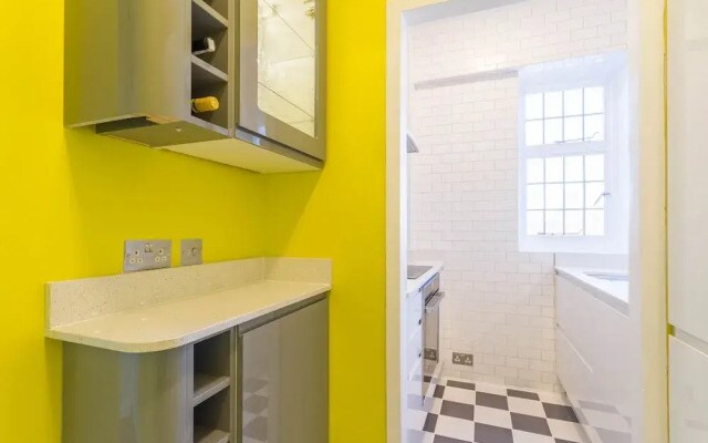 Chic 1 Bed Studio Flat In Popular Bloomsbury