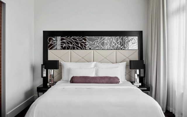 Roomers Berlin Steinplatz, Autograph Collection