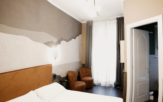 The B Place Hotel
