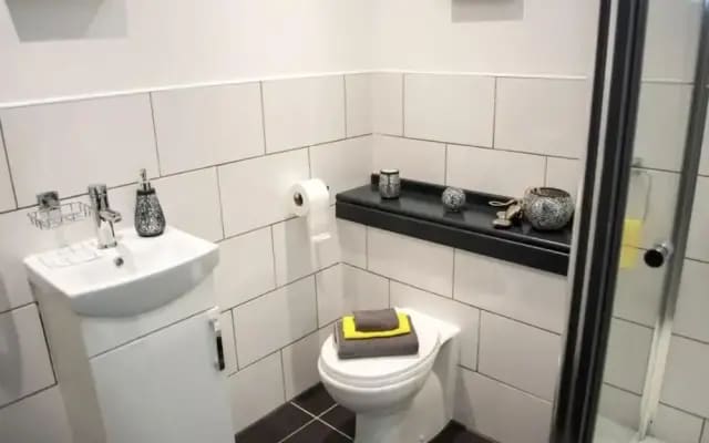 Nottingham Citycentre-studio-free Parking-wifi