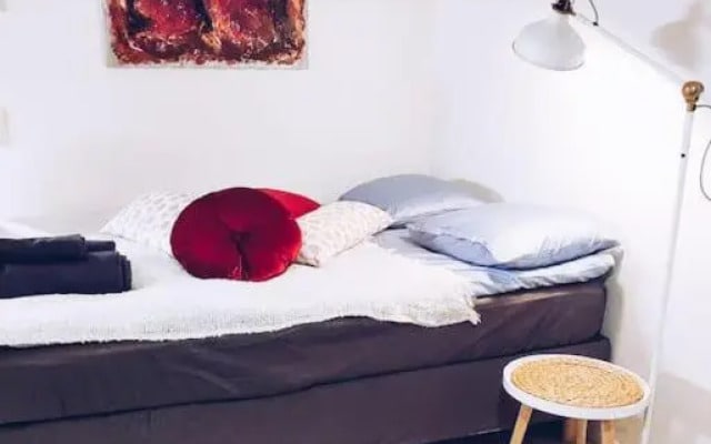 New Studio Ruby near Helsinki Airport in Kivistö