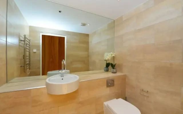 Modern 2 Bed Flat in the Heart of Kensington