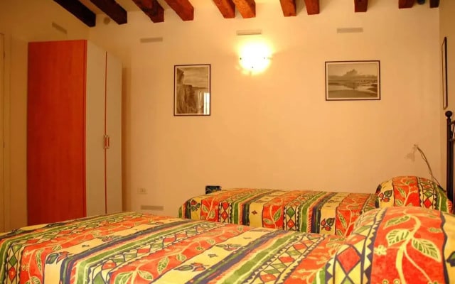1410 Castello