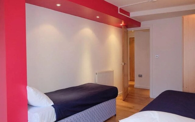 Access Apartments Farringdon