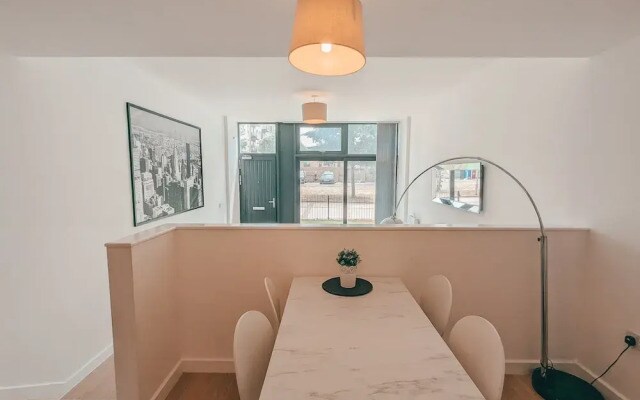 The Wimbledon Apartment