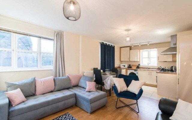 Sublime Stays Parliament 2-bed Apartment