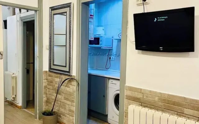 Basic Interior Apartment Sagrada Familia