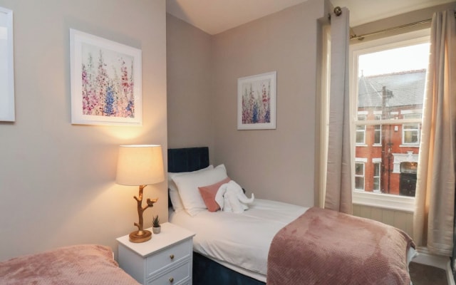 Blackburn Heights Apartment