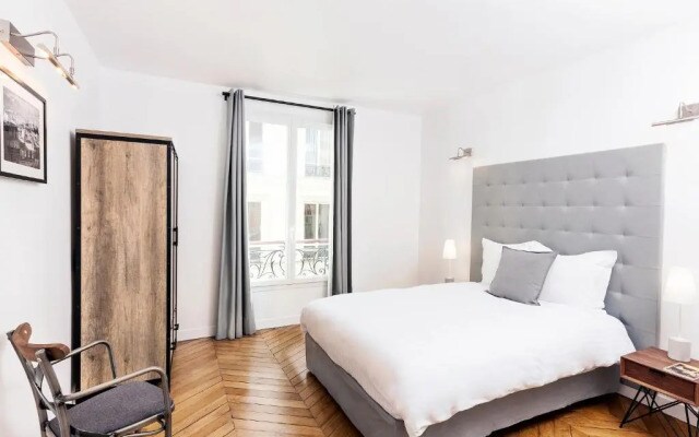 Livinparis - Luxury 4 Bedrooms Opera Lafayette II