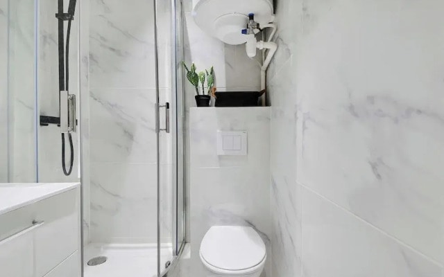 Authentic Studio - 2P - Plaine-monceau