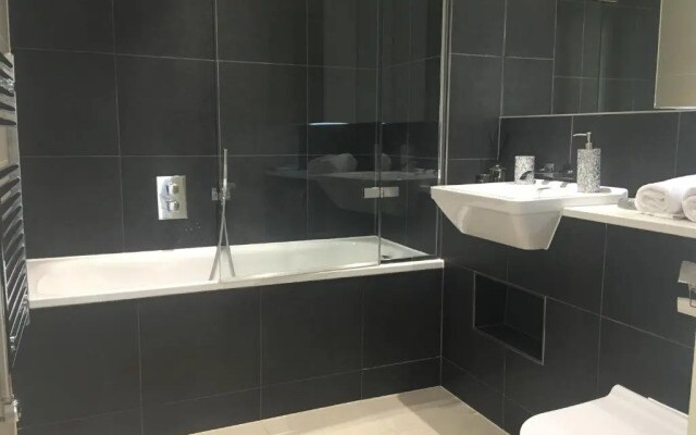 Grand Serviced Apartments*****