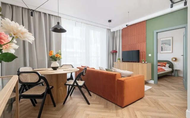 RentPlanet - przy Dworcu Centralnym