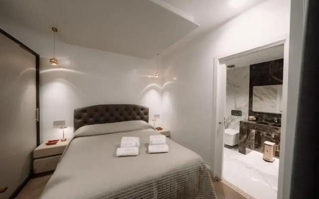 Sofia Ultra Suite Collection