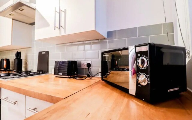 Gorgeous 3 Bedroom Hampstead Property