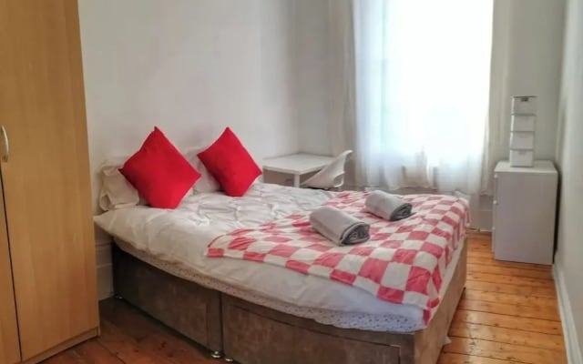 House in Central London - Sleeps up to 16