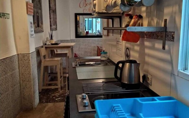 Málaga Centro Hostel - Adults Only