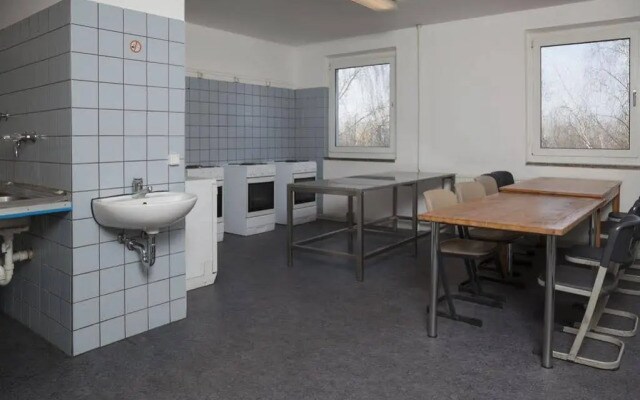 Hostel Pro-social