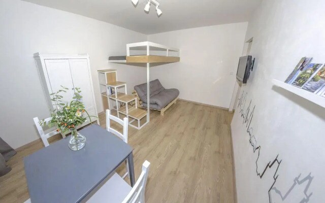 Fresh Studio Flat
