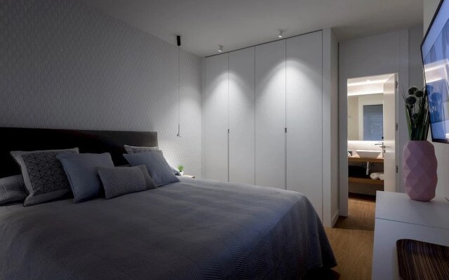 Francisco Silvela Apartment