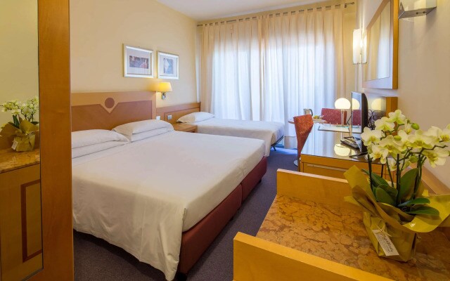 Best Western Hotel I Triangoli