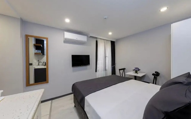Aya Langa Hotel