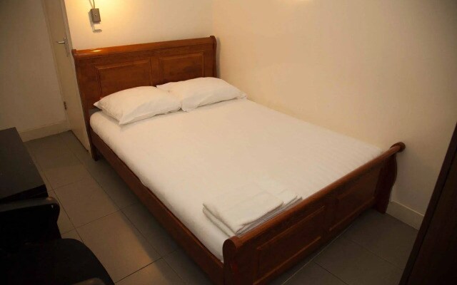 CS Hotel