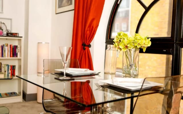 JOIVY Splendid 1 Bedroom Flat near St. Paul's Cathedral
