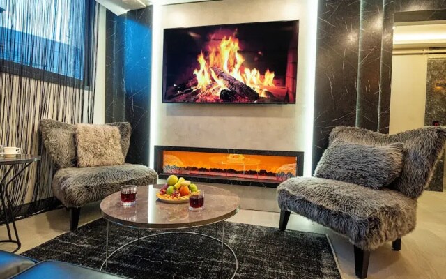 Modernlux Hotel