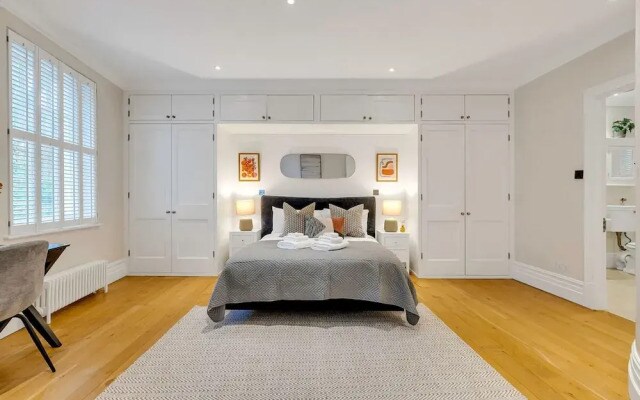 Belgravia Luxe 4bed Mews With Roof Terrace