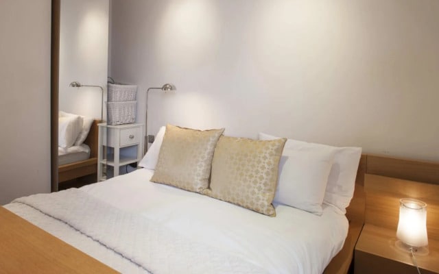 Where To Sleep Piccadilly Suites
