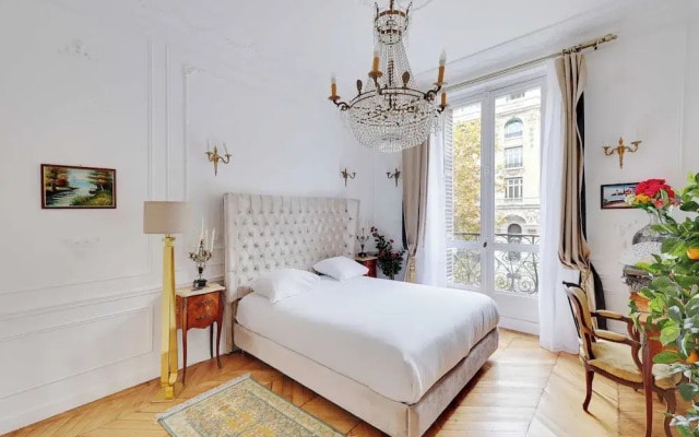 Luxury 2bdr/6p Apartment - Arc de Triomphe