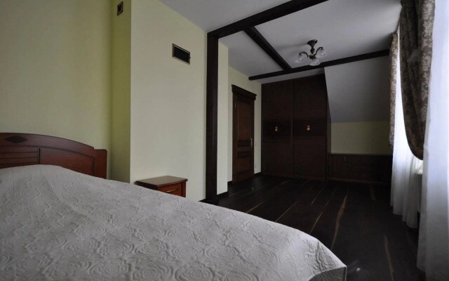 M.S. Kuznetsov Apartments Luxury Villa