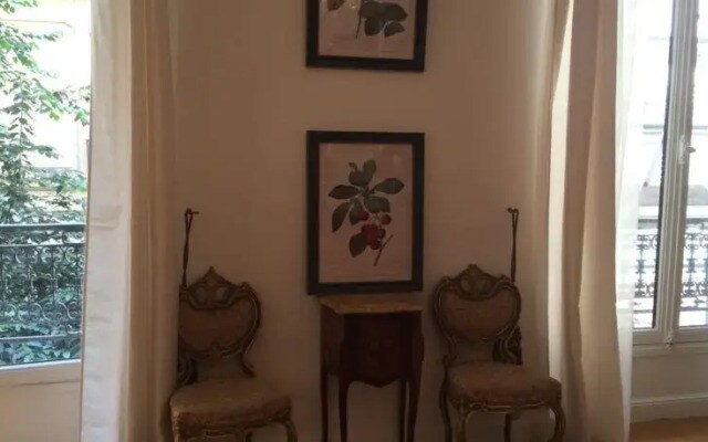 Appartement de Luxe Avenue Montaigne